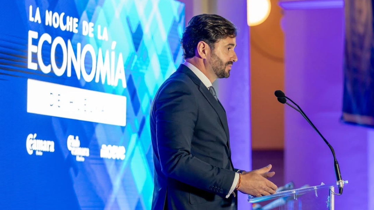 la-noche-de-la-economia-reconoce-la-excelencia-empresarial-en-huelva-4